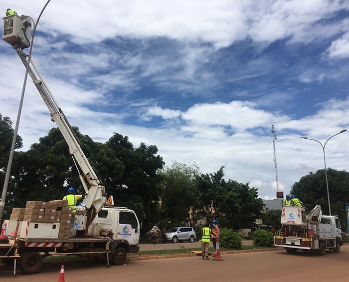 Id-dwal tat-toroq LED ma jikkawżawx tniġġis ambjentali 左蓉 - 宣盟 -7}