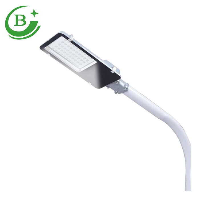 Karatteristiċi tad-dawl tat-triq LED 王牌队 - 刘韦江